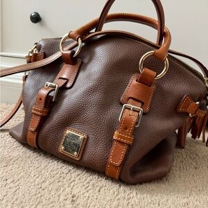 Dooney & Bourke Brown Pebble Leather Bristol Bag w/ Red Lining EUC!!!